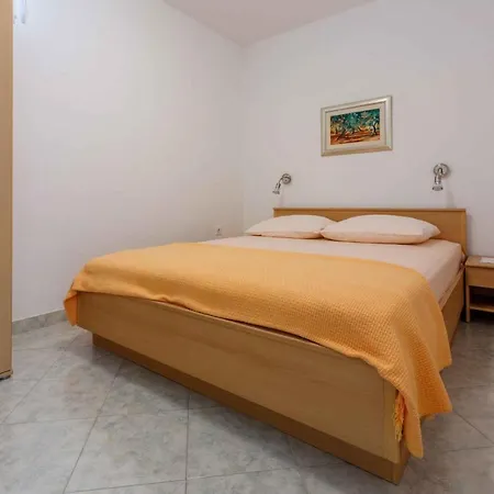 One-bedroom In Ii アパート ツリクヴェニツァ