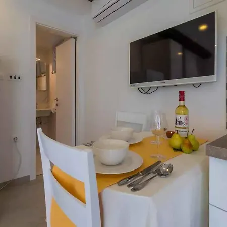 Apartments In Crikvenica 5426 Crikvenica